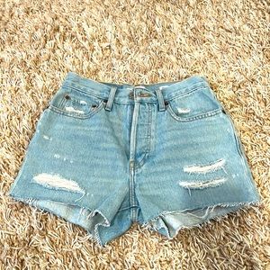 Brand new!!! Re/Done jean shorts